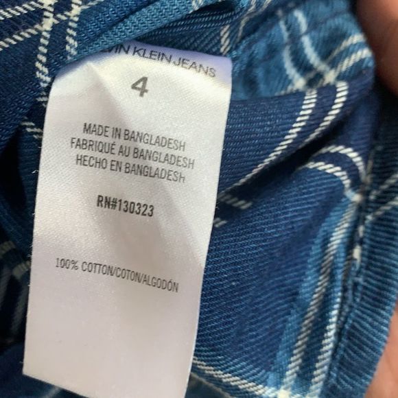 Calvin Klein Jeans Plaid Button Up Boys Shirt sz 4 - Picture 4 of 5